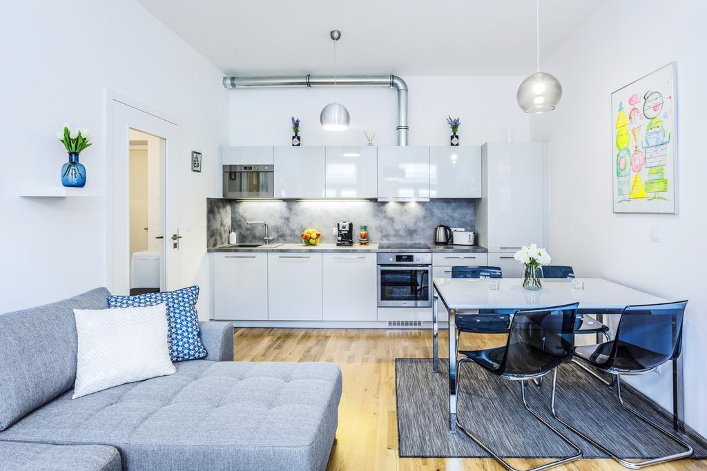 Baranova Apartments Prag Exteriör bild